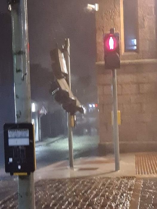 Traffic lights are down at Queen Street