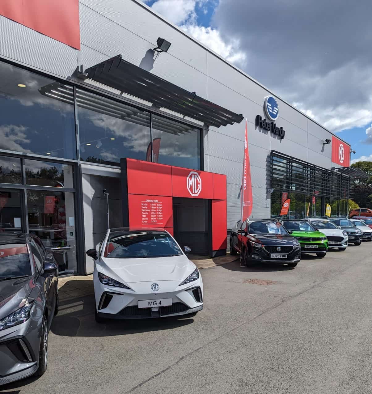 Peter Vardy acquiring rights to MG dealership in Aberdeenshire