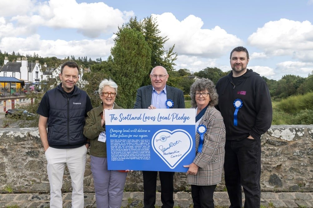 Scotland Loves Local Pledge signing in IMAGE 1-min