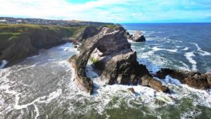 Bow Fiddle Rock