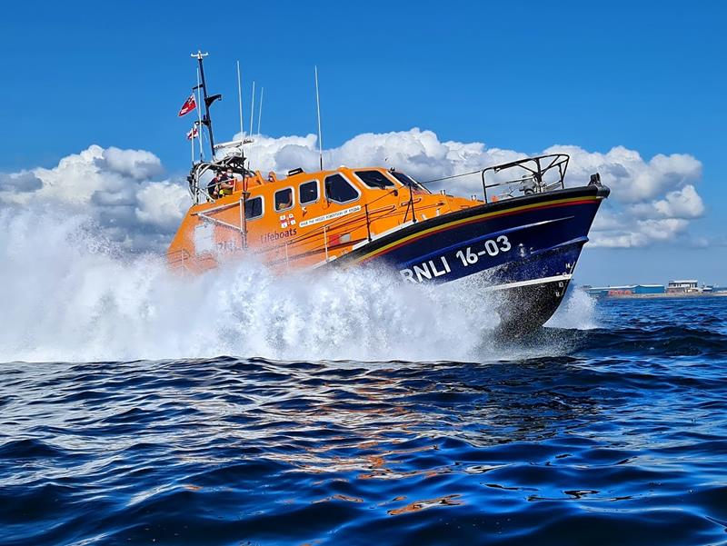 Lifeboat Launched to Emergency Beacon