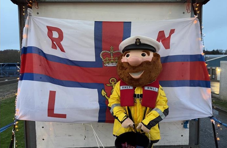 Peterhead RNLI social media team 2 peterhead rnlis social media team shines a spotlight on local lifesavers min