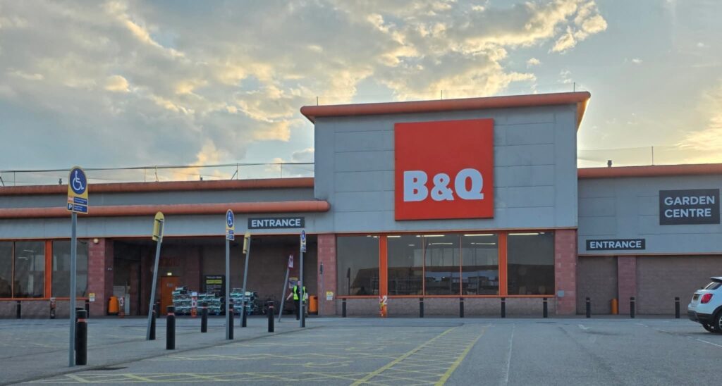 B&Q Peterhead Closure 9.08 2 B&Q Peterhead Closure