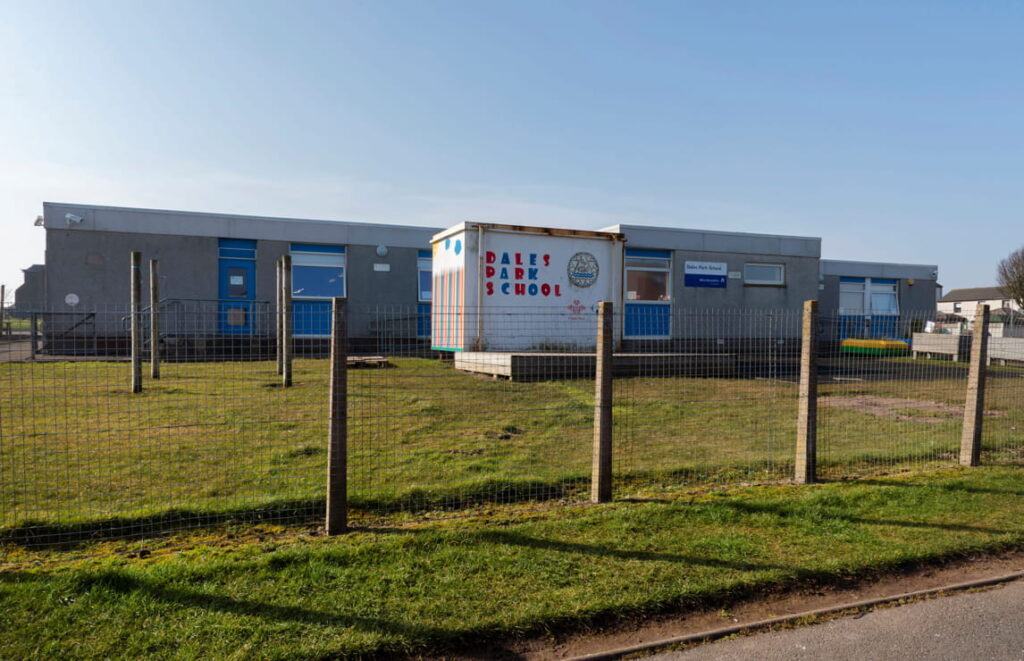 Dales Park Primary School 21